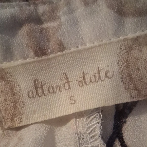 Alter'd State | S | Cream Floral Collared Maxi Dress - Picture 3 of 8